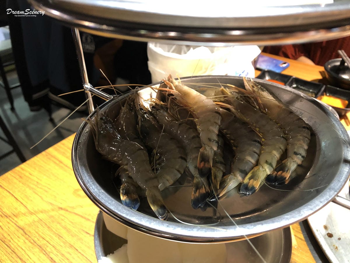 《肉倉》韓國烤肉吃到飽 《肉倉》韓國烤肉吃到飽