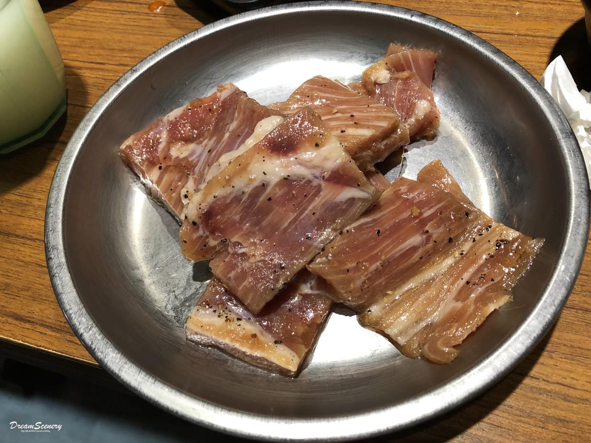 《肉倉》韓國烤肉吃到飽 《肉倉》韓國烤肉吃到飽