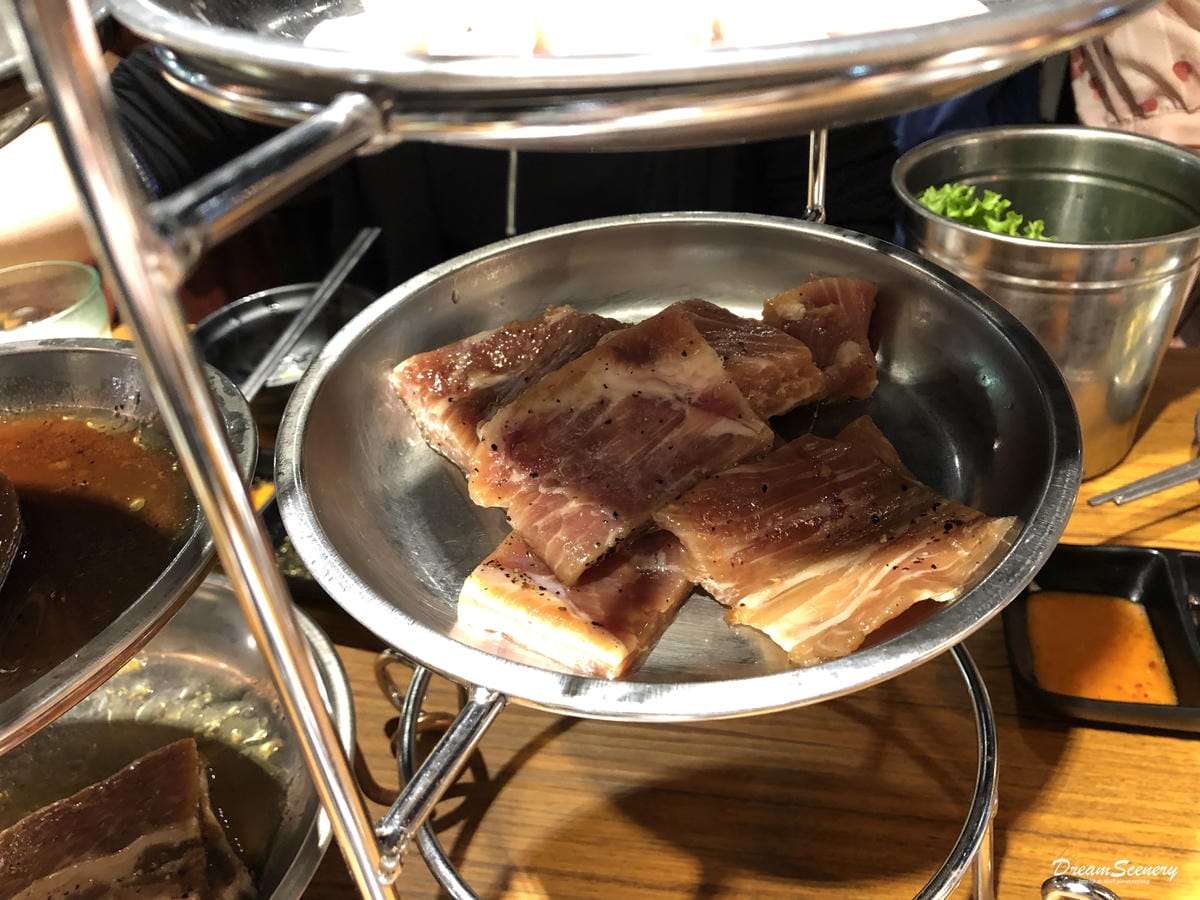 《肉倉》韓國烤肉吃到飽 《肉倉》韓國烤肉吃到飽