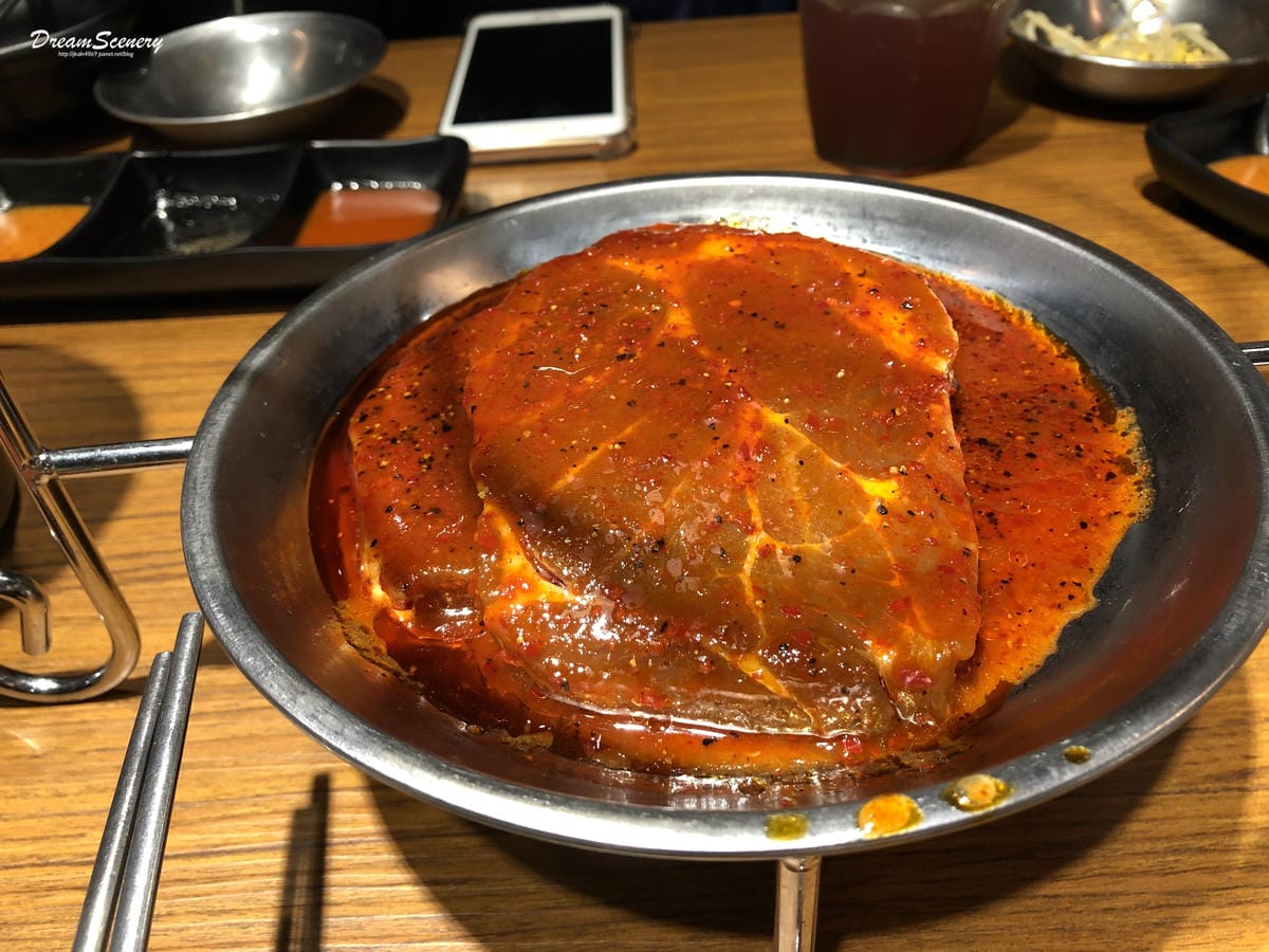 《肉倉》韓國烤肉吃到飽 《肉倉》韓國烤肉吃到飽