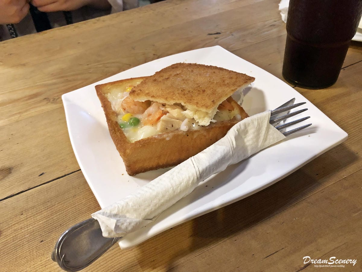 赤崁樓擔仔麵 赤崁樓擔仔麵