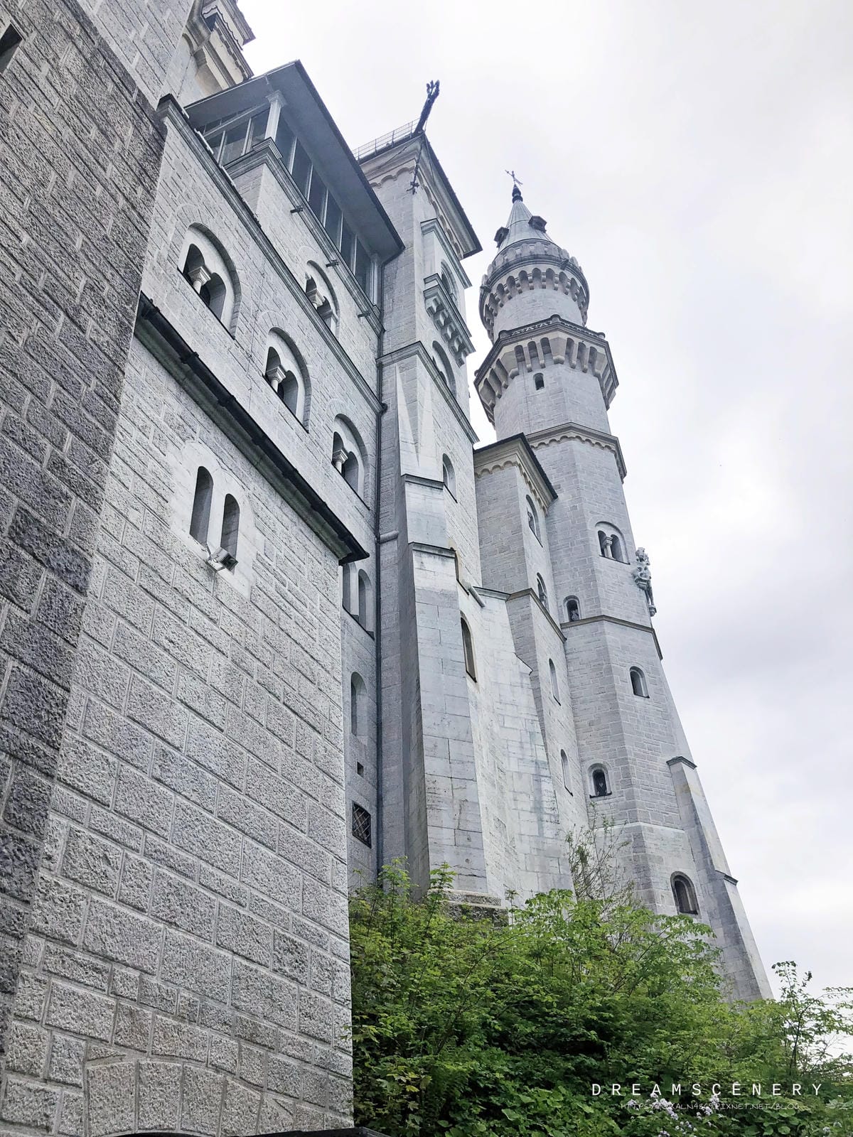 新天鵝堡 Schloss Neuschwanstein 新天鵝堡 Schloss Neuschwanstein