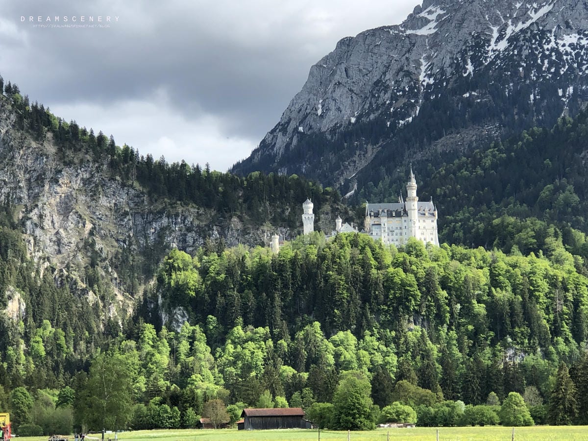 新天鵝堡 Schloss Neuschwanstein 新天鵝堡 Schloss Neuschwanstein