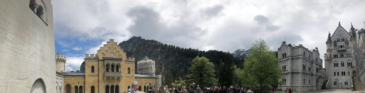 新天鵝堡 Schloss Neuschwanstein 新天鵝堡 Schloss Neuschwanstein