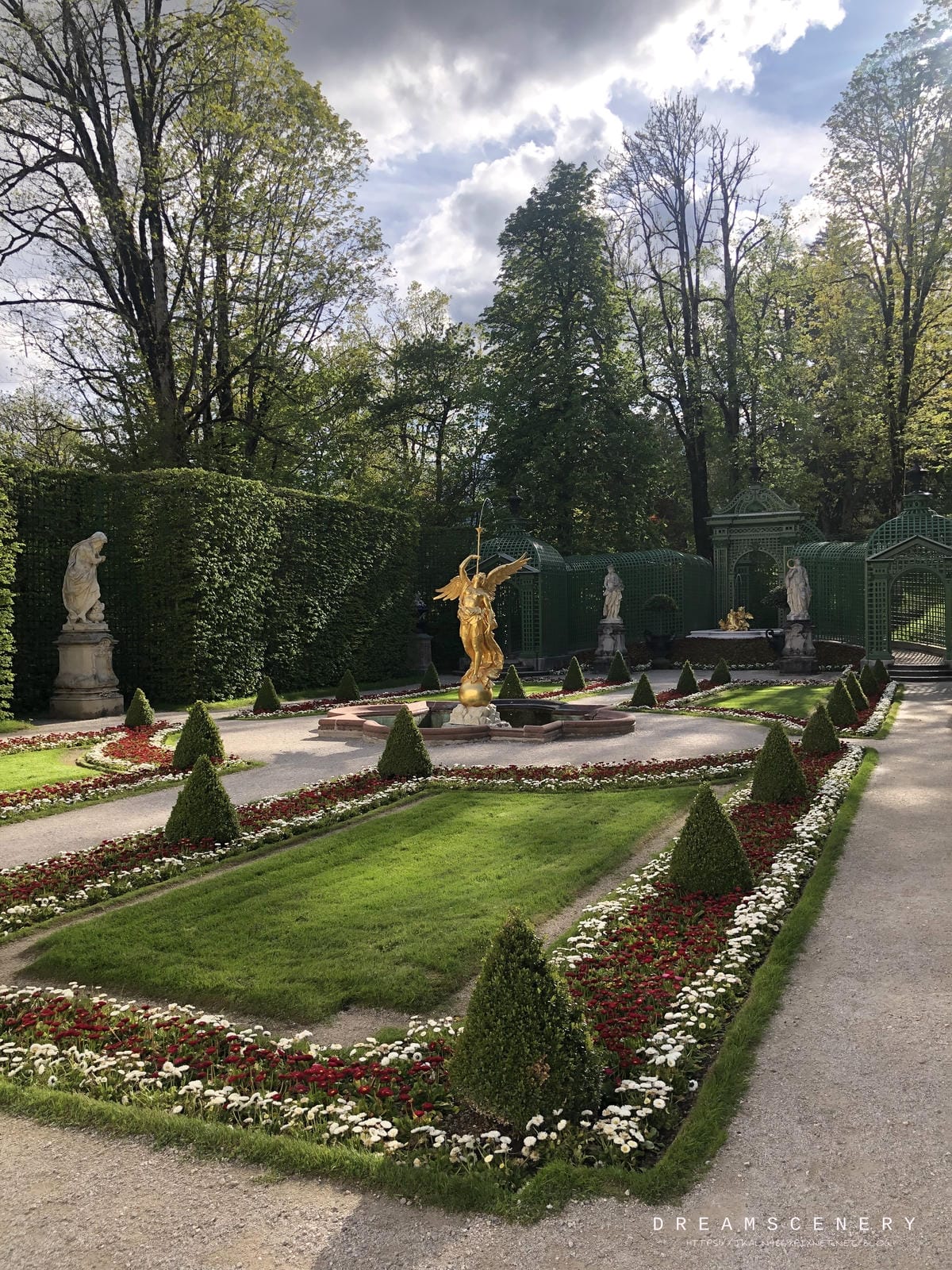 Lindenhof- Schloss Linderhof 維西路德二世皇宮 Lindenhof- Schloss Linderhof 維西路德二世皇宮