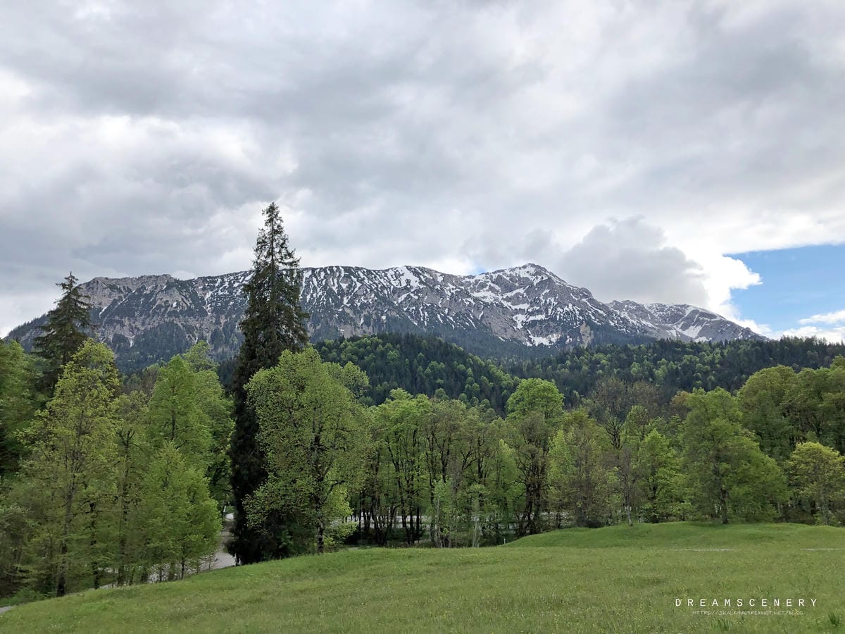 新天鵝堡 Schloss Neuschwanstein 新天鵝堡 Schloss Neuschwanstein
