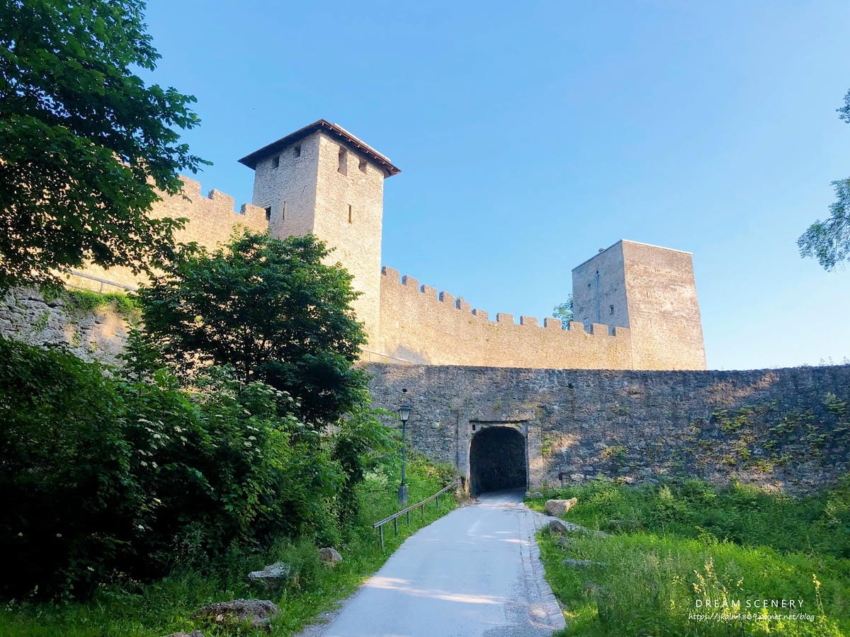 【奧地利-Salzburg】薩爾斯堡高處觀賞區│僧侶山 Mö 【奧地利-Salzburg】薩爾斯堡高處觀賞區│僧侶山 Mö