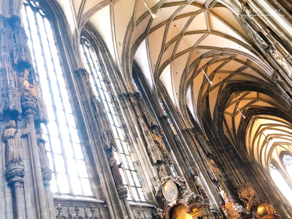 【奧地利-Vienna】維也納最神聖的建築│聖斯德望主教座堂 【奧地利-Vienna】維也納最神聖的建築│聖斯德望主教座堂
