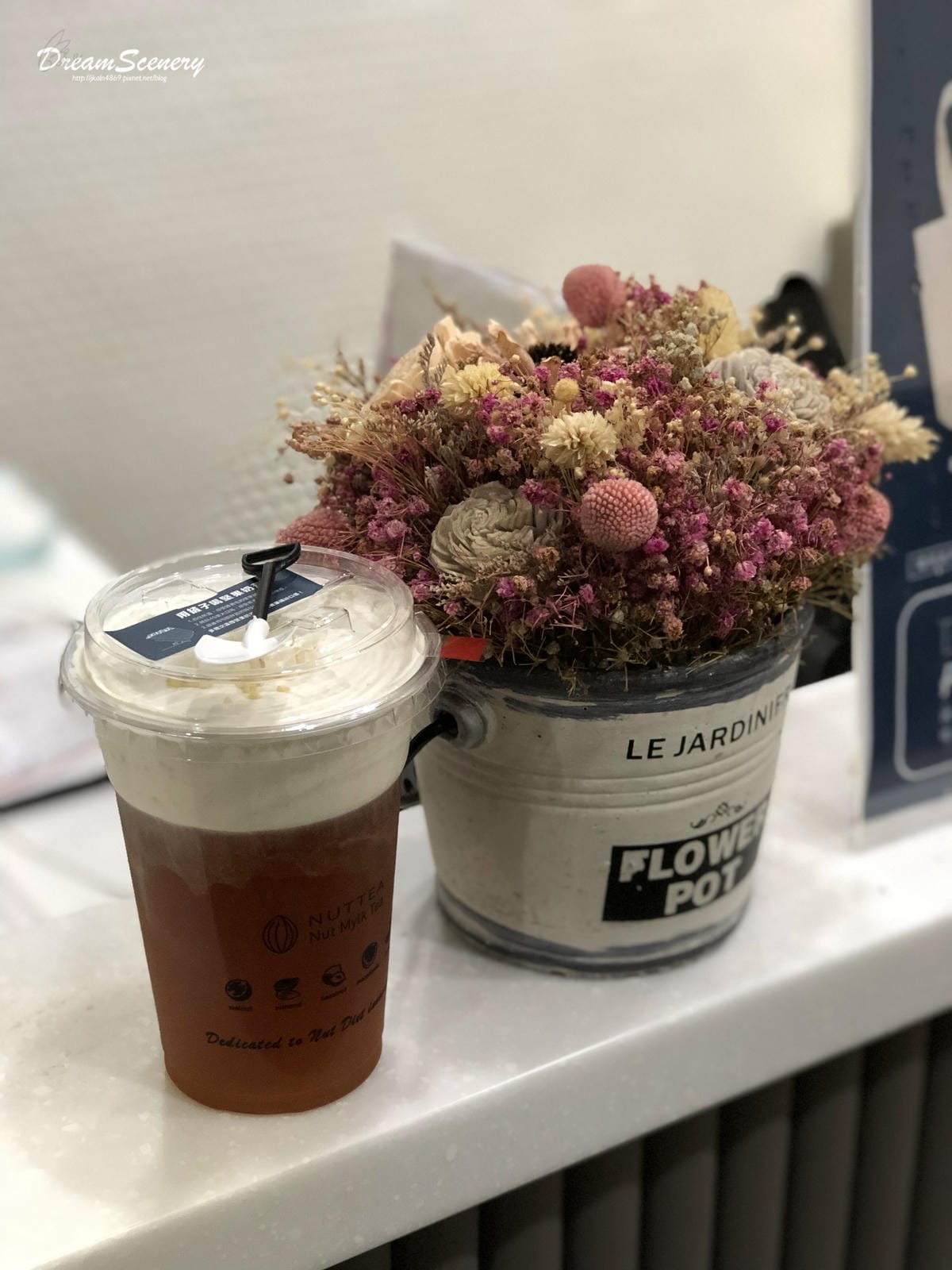 NUTTEA Nut Mylk Tea 堅果奶 · 茶 NUTTEA Nut Mylk Tea 堅果奶 · 茶
