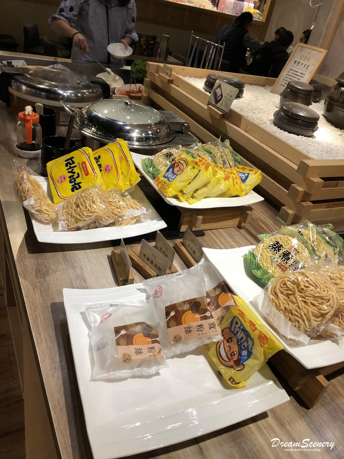 銅盤嚴選韓式烤肉 台北統一時代店 銅盤嚴選韓式烤肉 台北統一時代店