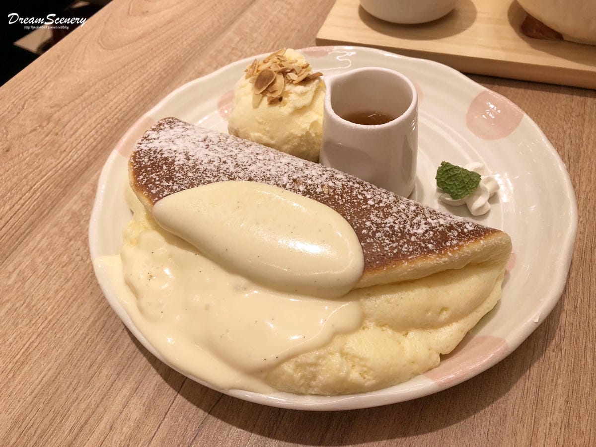 Woosa 屋莎鬆餅屋 台北京站店 Woosa 屋莎鬆餅屋 台北京站店