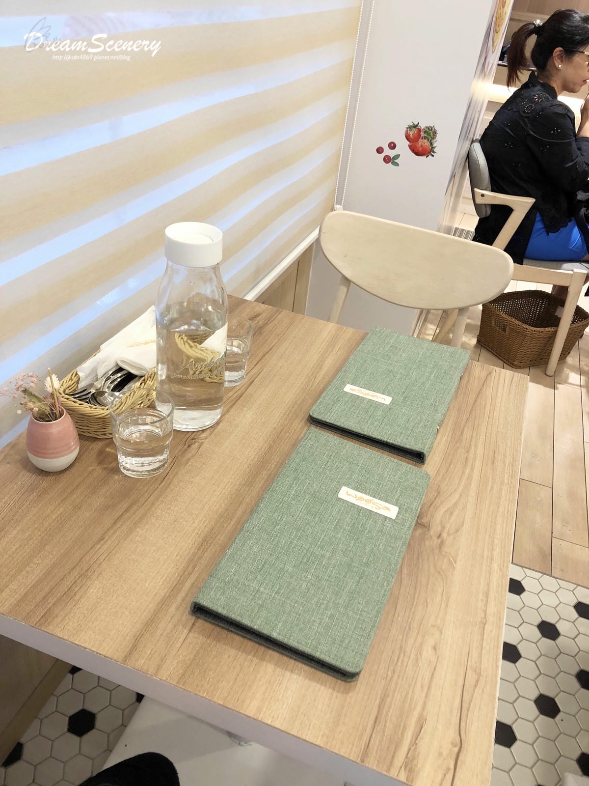 Woosa 屋莎鬆餅屋松菸店 Woosa 屋莎鬆餅屋松菸店