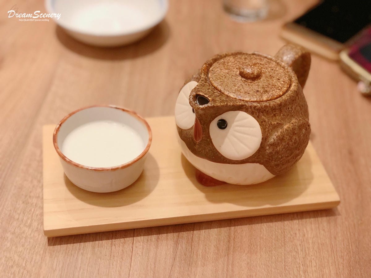 Woosa 屋莎鬆餅屋 台北京站店 Woosa 屋莎鬆餅屋 台北京站店