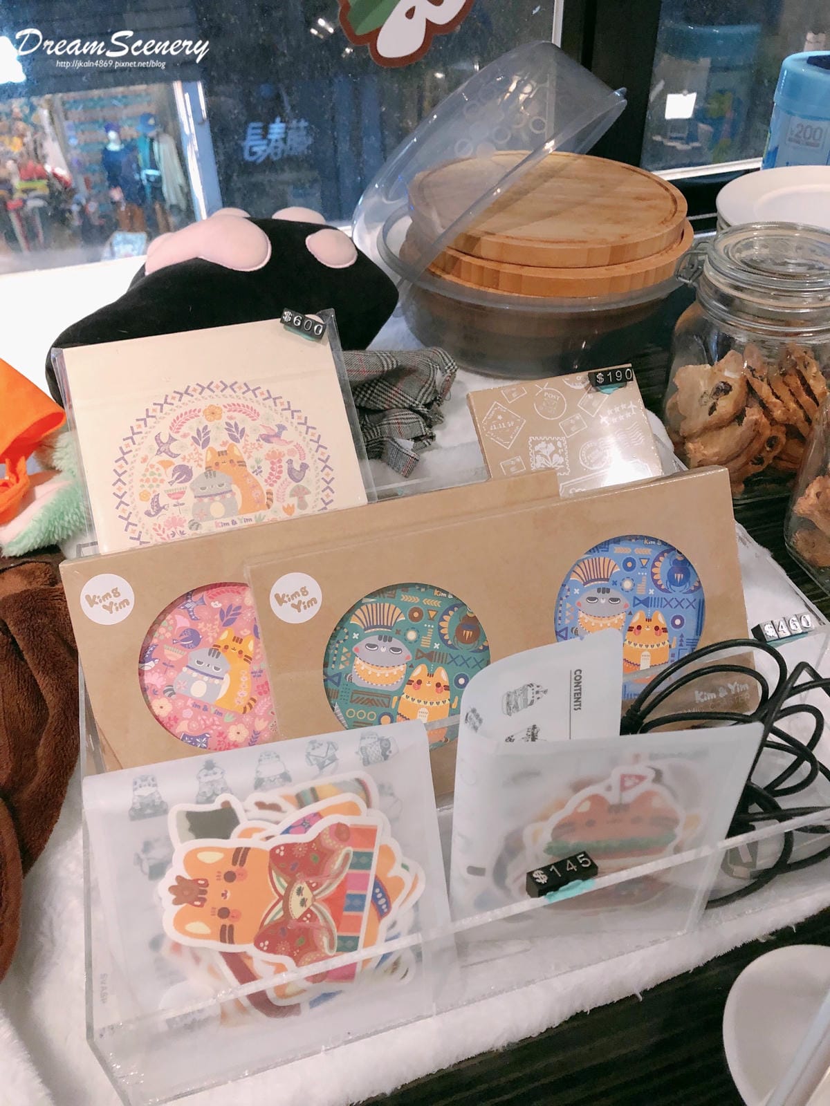 The Who Cafe x Kim%26;Yim 金銀喵 The Who Cafe x Kim%26;Yim 金銀喵