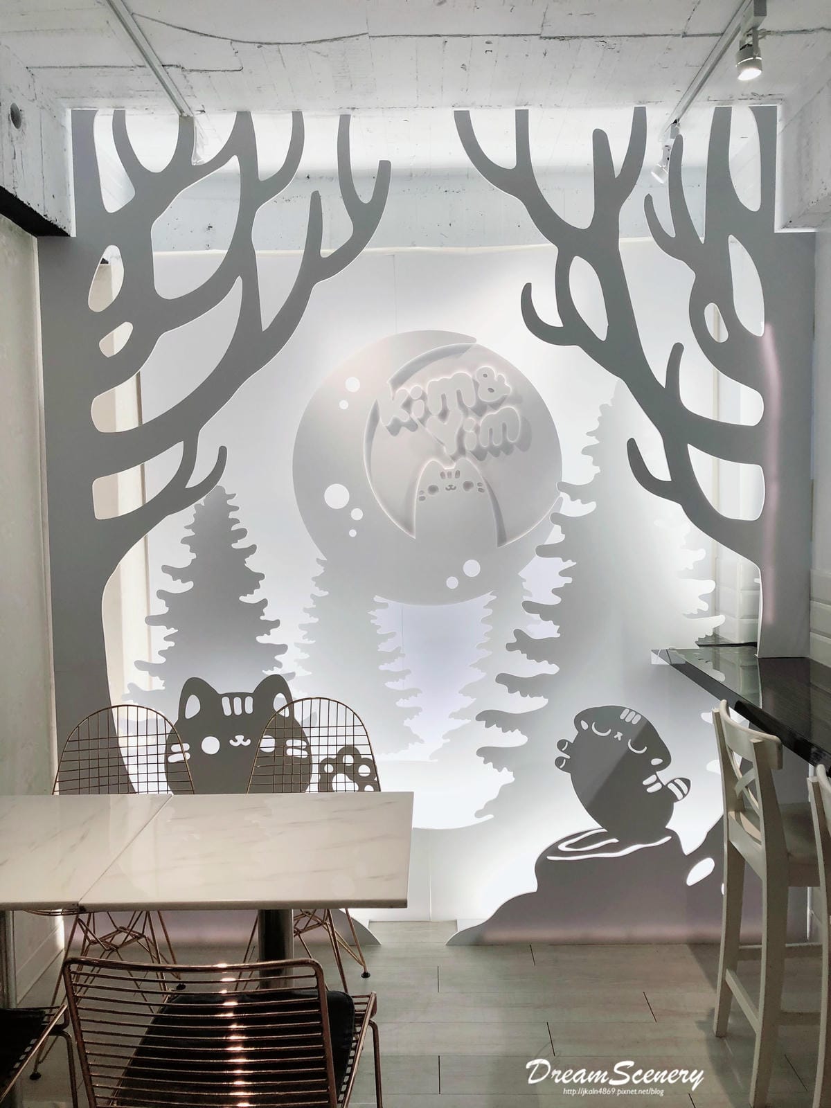 The Who Cafe x Kim%26;Yim 金銀喵 The Who Cafe x Kim%26;Yim 金銀喵