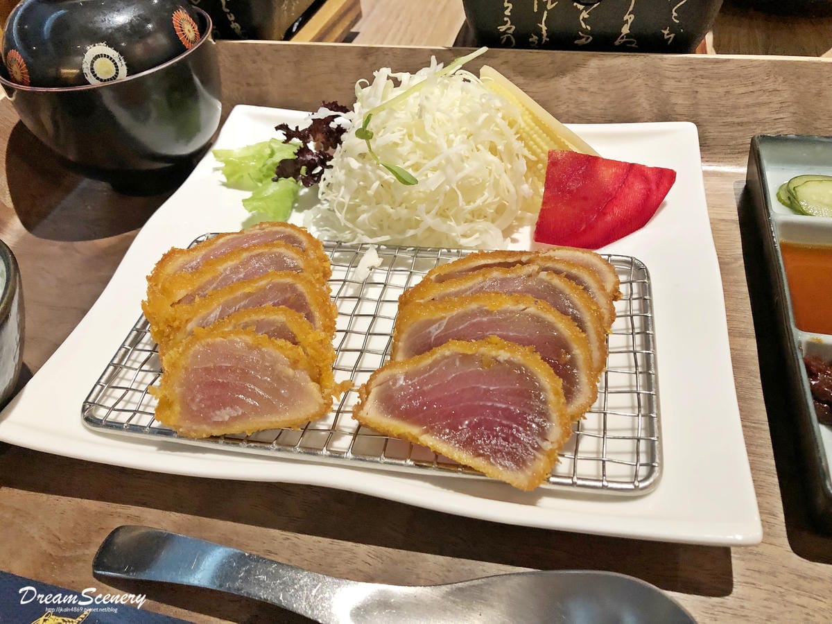 虎次日式炙燒本舖-ATT 4 FUN信義店 虎次日式炙燒本舖-ATT 4 FUN信義店