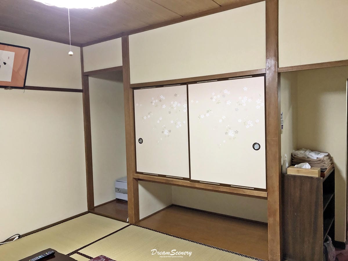 Yuzawa Ski House(湯澤滑雪賓館) Yuzawa Ski House(湯澤滑雪賓館)