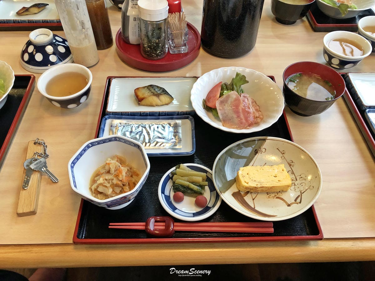 Yuzawa Ski House(湯澤滑雪賓館) Yuzawa Ski House(湯澤滑雪賓館)