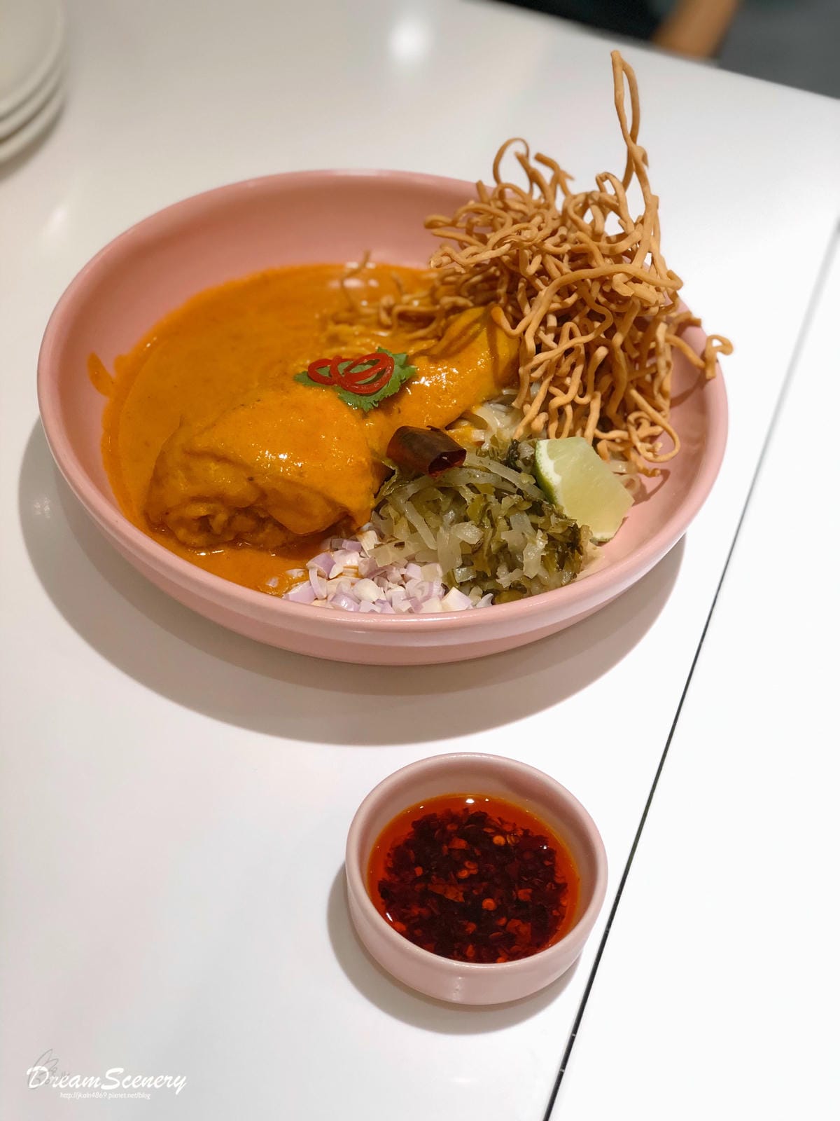 Lady nara 新泰式料理 台北統一時代店 Lady nara 新泰式料理 台北統一時代店