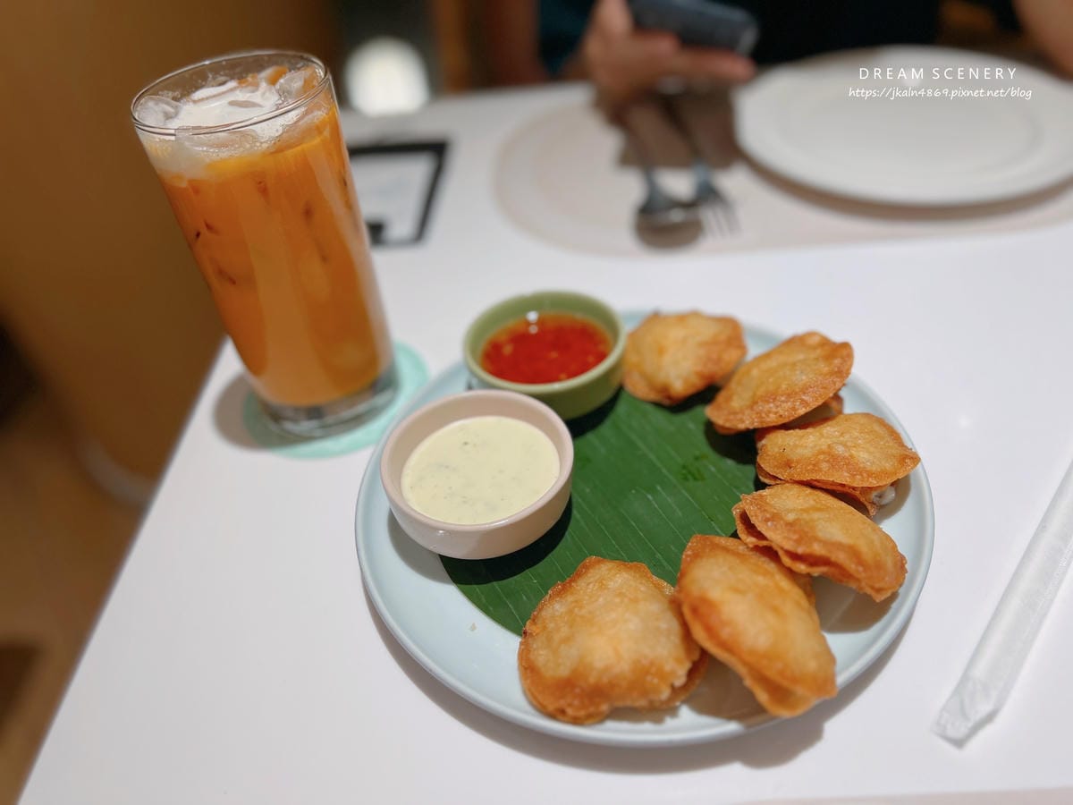 Lady nara 新泰式料理 台北統一時代店 Lady nara 新泰式料理 台北統一時代店