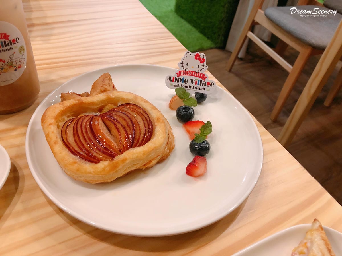 Hello Kitty 蘋果村親子餐廳 苗栗店 Hello Kitty 蘋果村親子餐廳 苗栗店