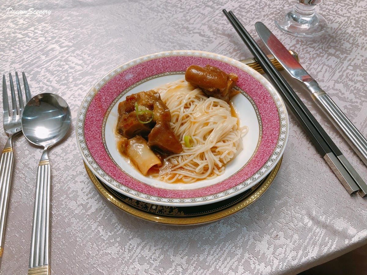 台南擔仔麵 台南擔仔麵