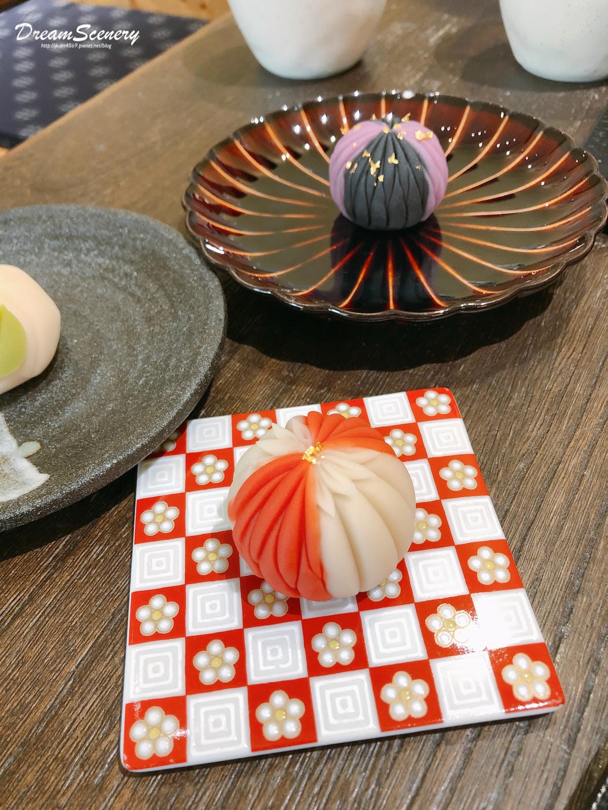 三日月茶空間 (和菓子) 三日月茶空間 (和菓子)