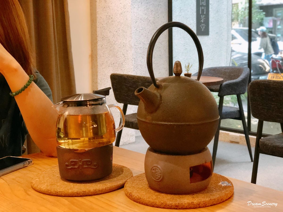 開門茶屋 開門茶屋