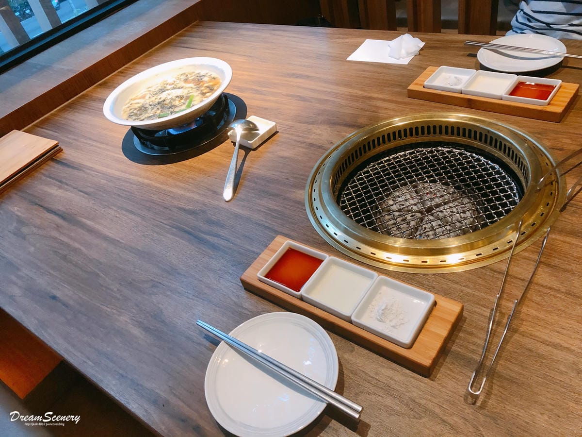 茶六燒肉堂 (台中公益店) 茶六燒肉堂 (台中公益店)