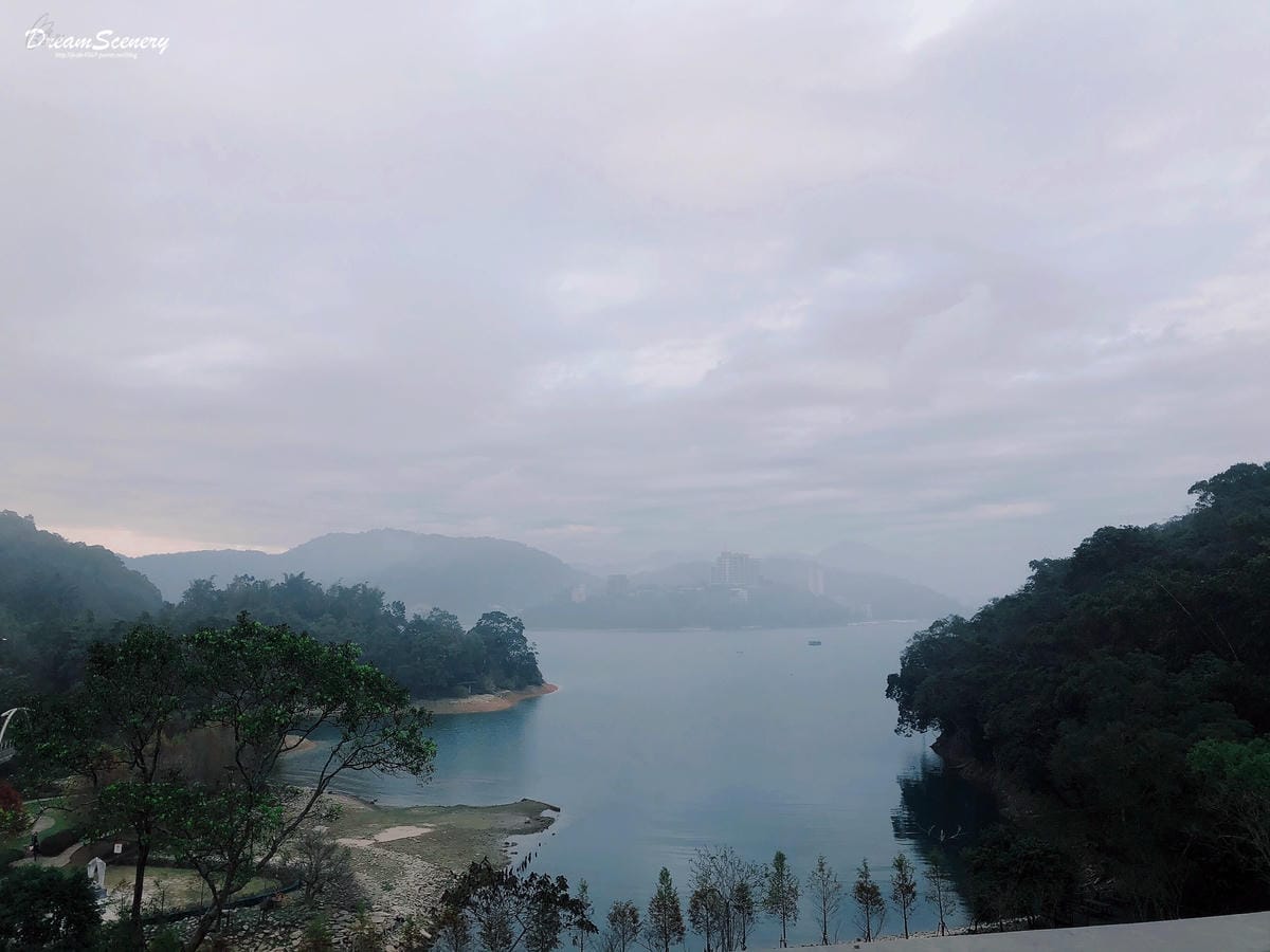 【南投】魚池│全台最美清水模建築遊客中心│向山行政暨遊客中心 【南投】魚池│全台最美清水模建築遊客中心│向山行政暨遊客中心