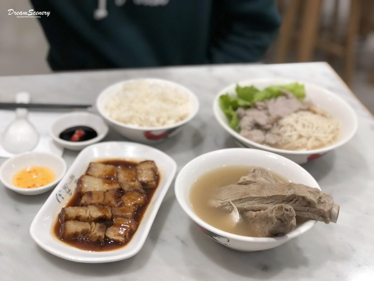 松發肉骨茶 松發肉骨茶