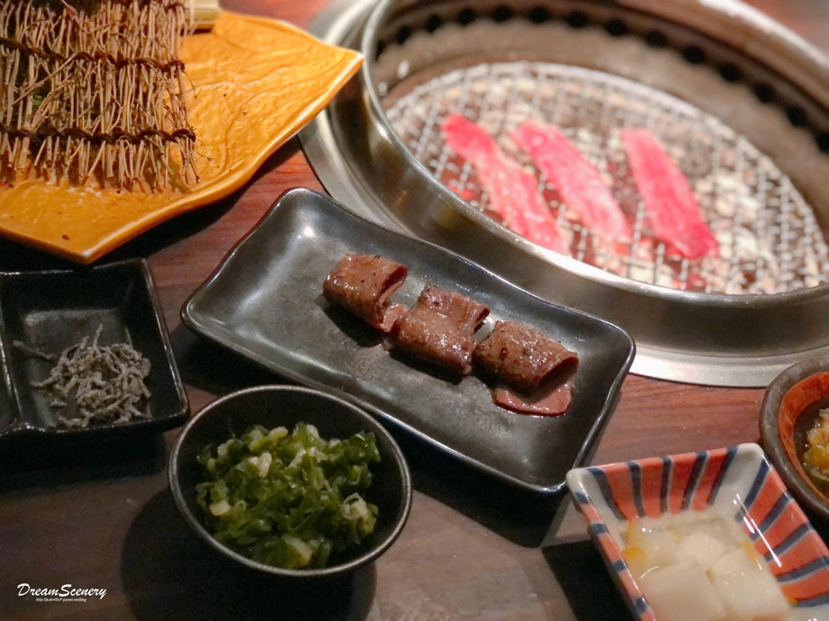 脂 板前炭火燒肉 脂 板前炭火燒肉