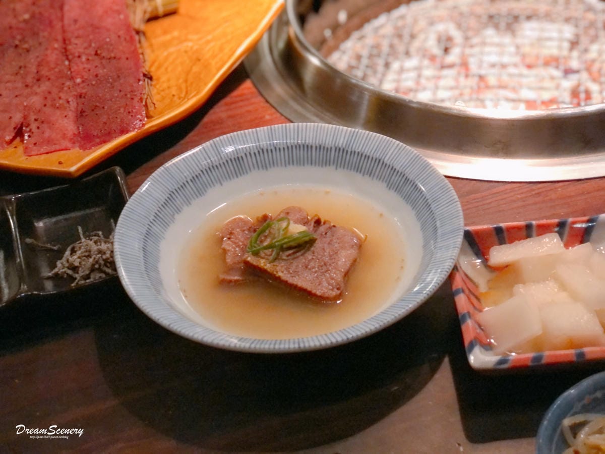 脂 板前炭火燒肉 脂 板前炭火燒肉