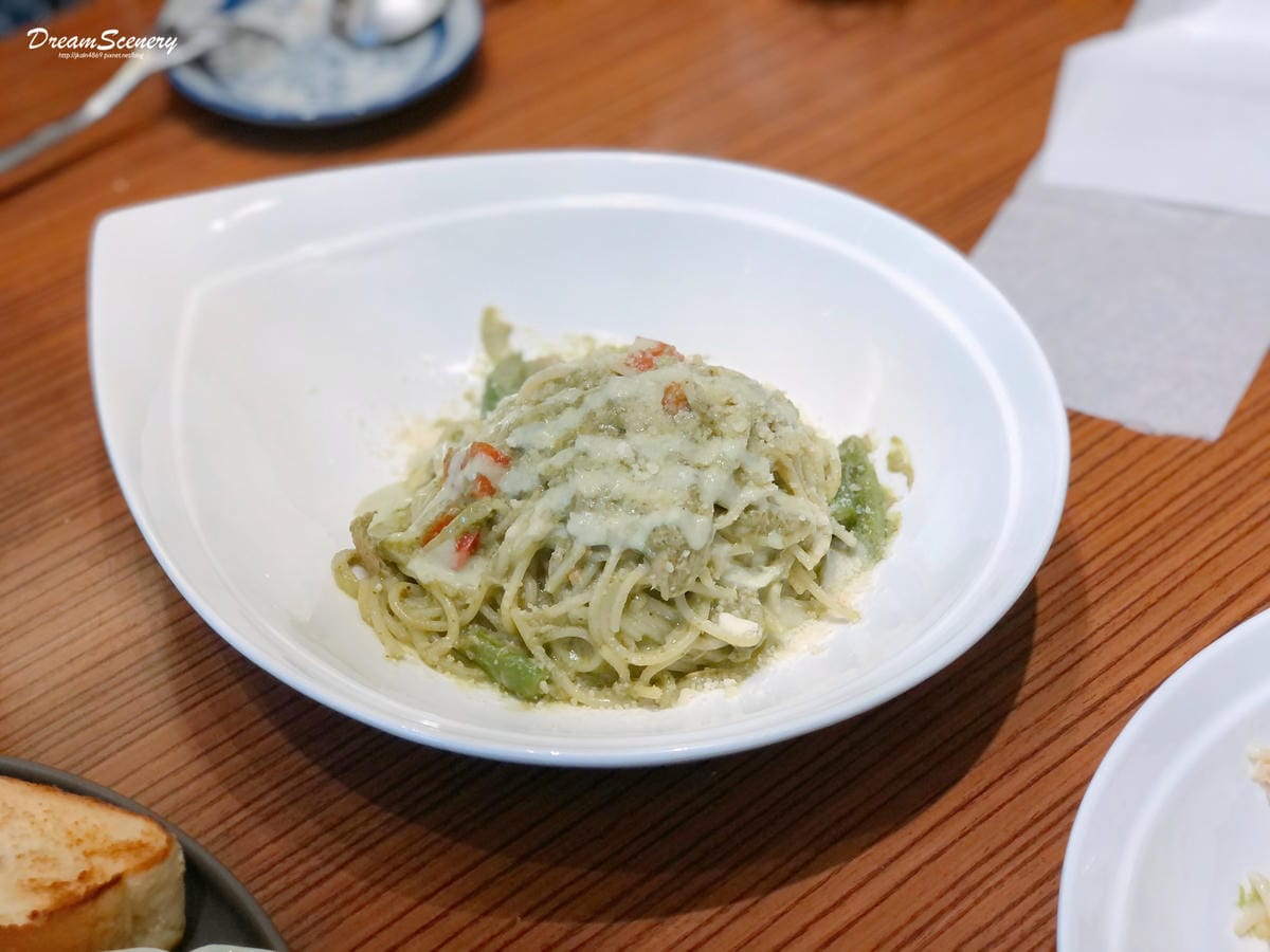 在隱巷 在隱巷