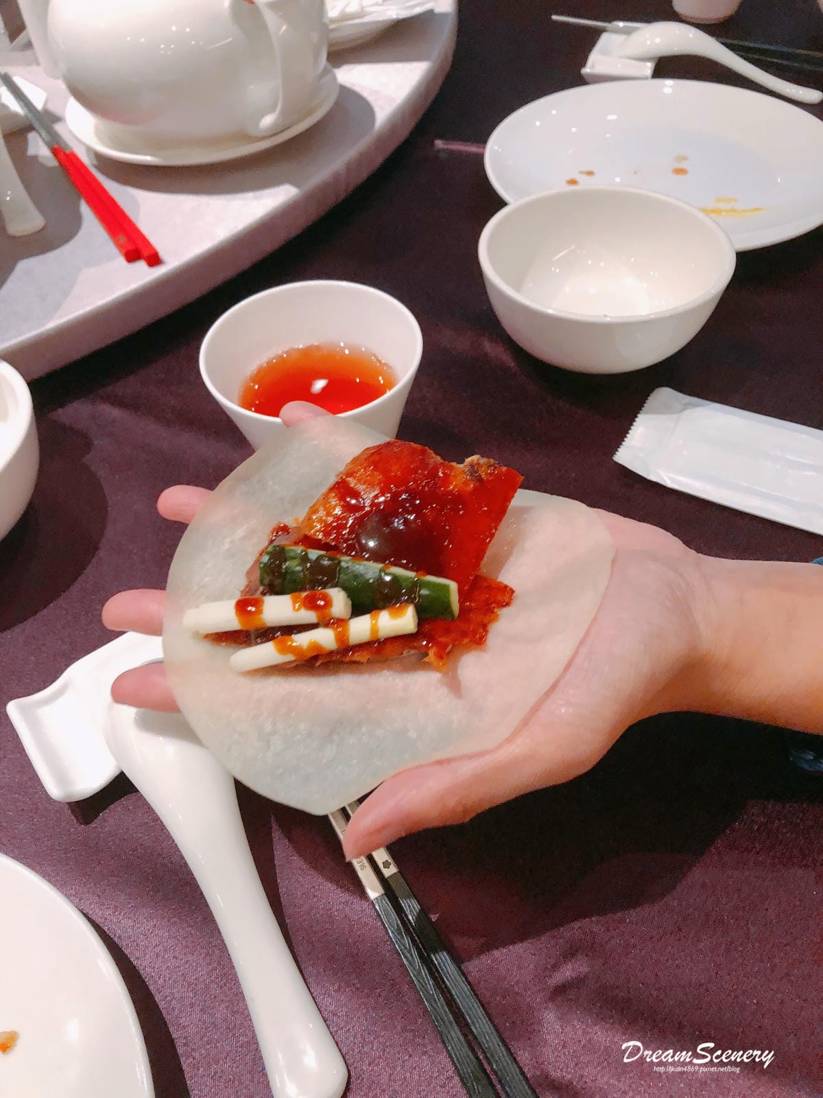 与玥樓頂級粵菜 与玥樓頂級粵菜