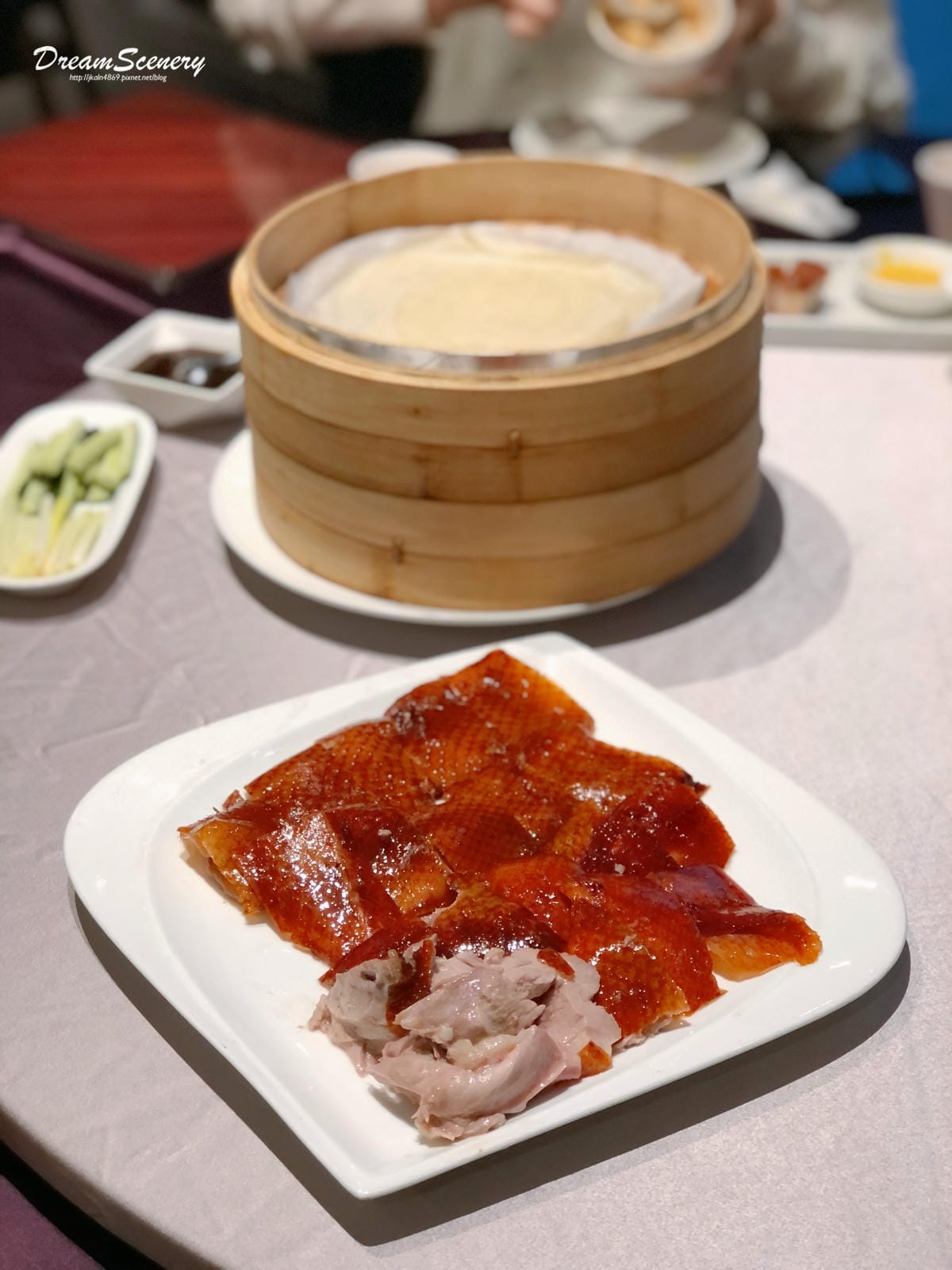 与玥樓頂級粵菜 与玥樓頂級粵菜