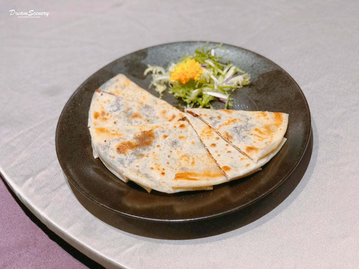 与玥樓頂級粵菜 与玥樓頂級粵菜