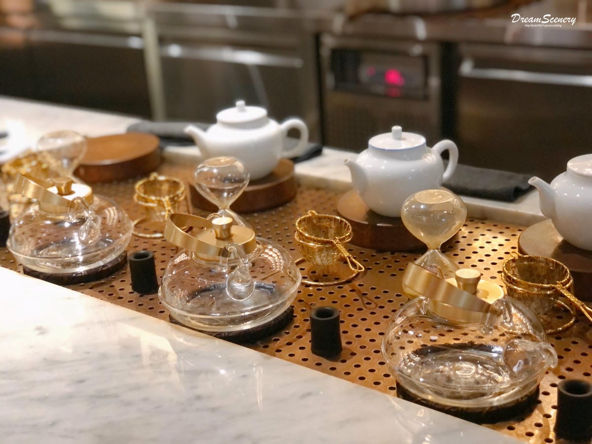 Yonshin 永心鳳茶 勤美誠品 Yonshin 永心鳳茶 勤美誠品
