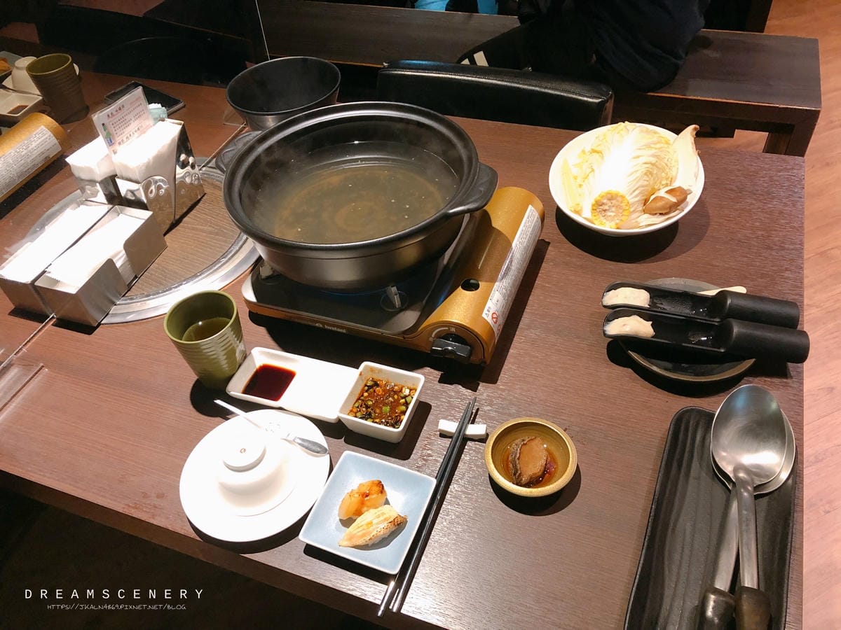 品。帝王蟹吃到飽 品。帝王蟹吃到飽