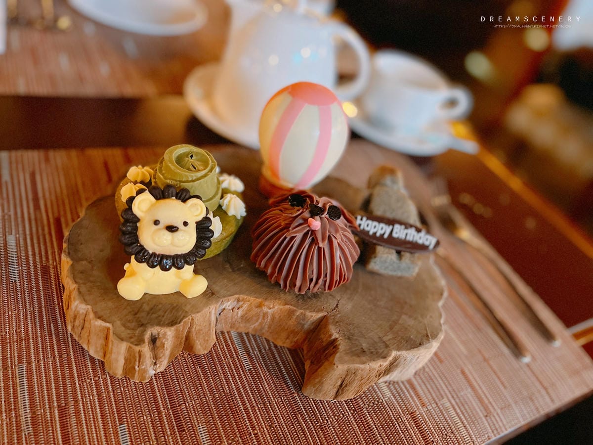 La Brasserie 亞都麗緻巴賽麗廳 La Brasserie 亞都麗緻巴賽麗廳