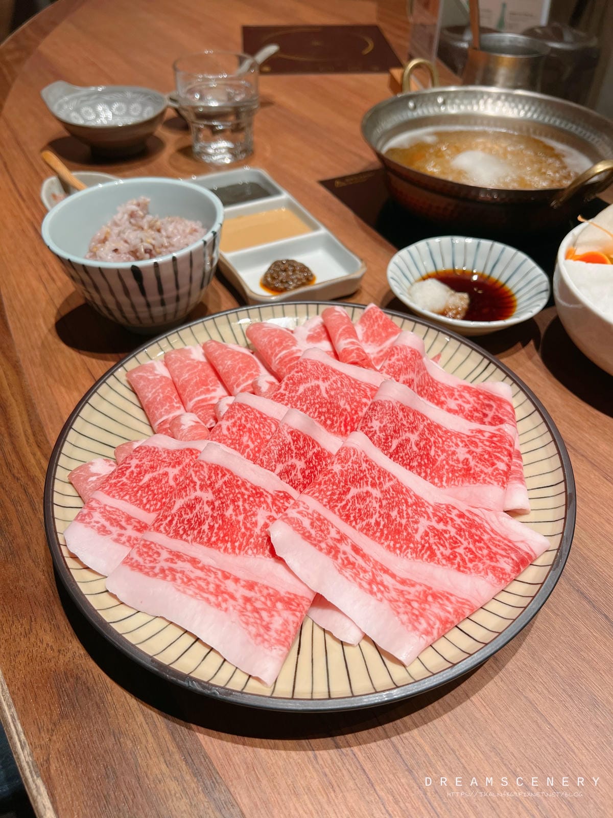 黑毛屋(巨城店) 黑毛屋(巨城店)