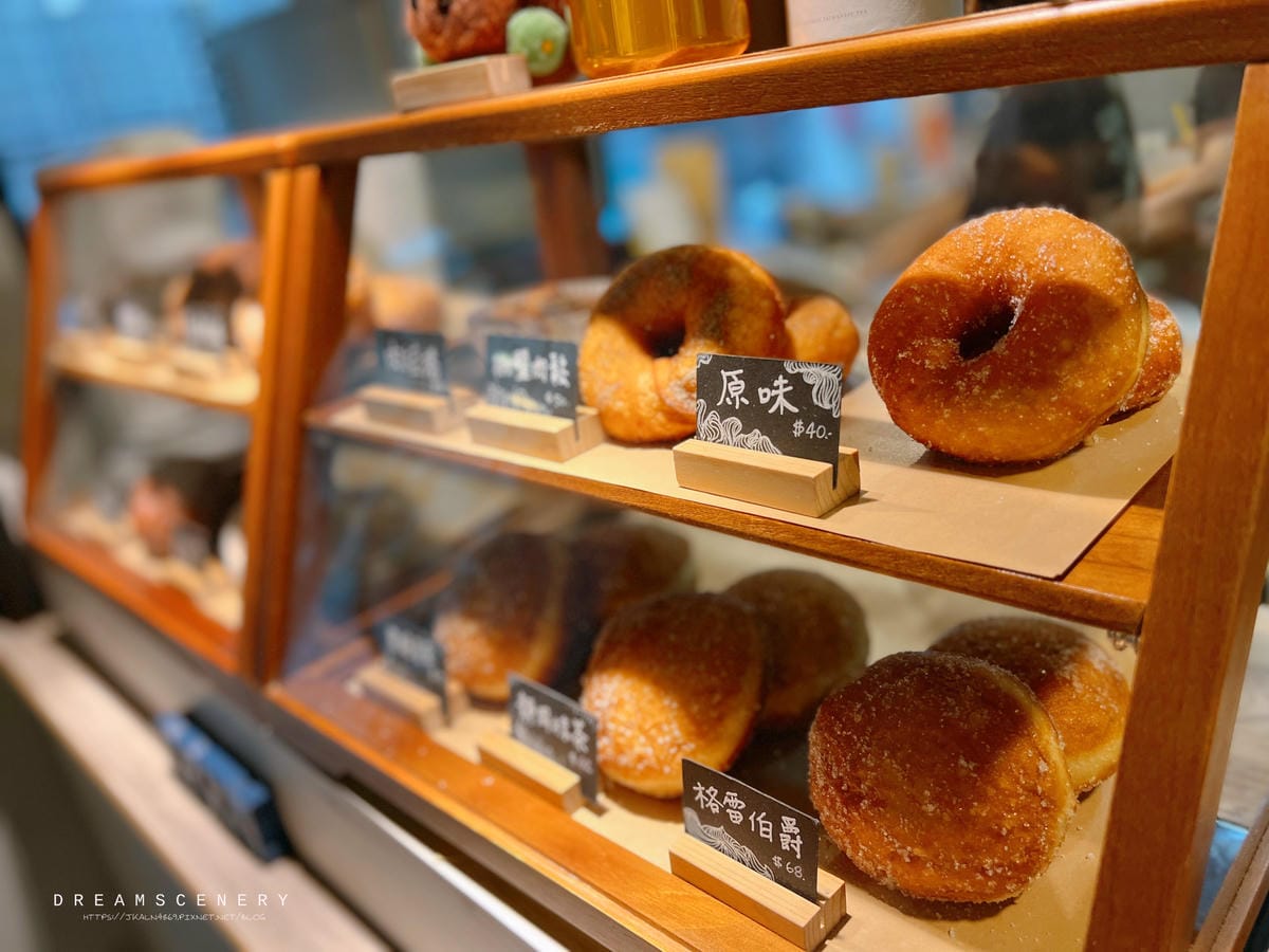 Dough DoughNuts兜兜圈 Dough DoughNuts兜兜圈