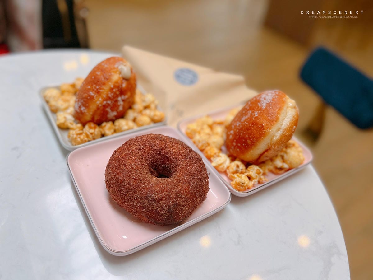 Dough DoughNuts兜兜圈 Dough DoughNuts兜兜圈