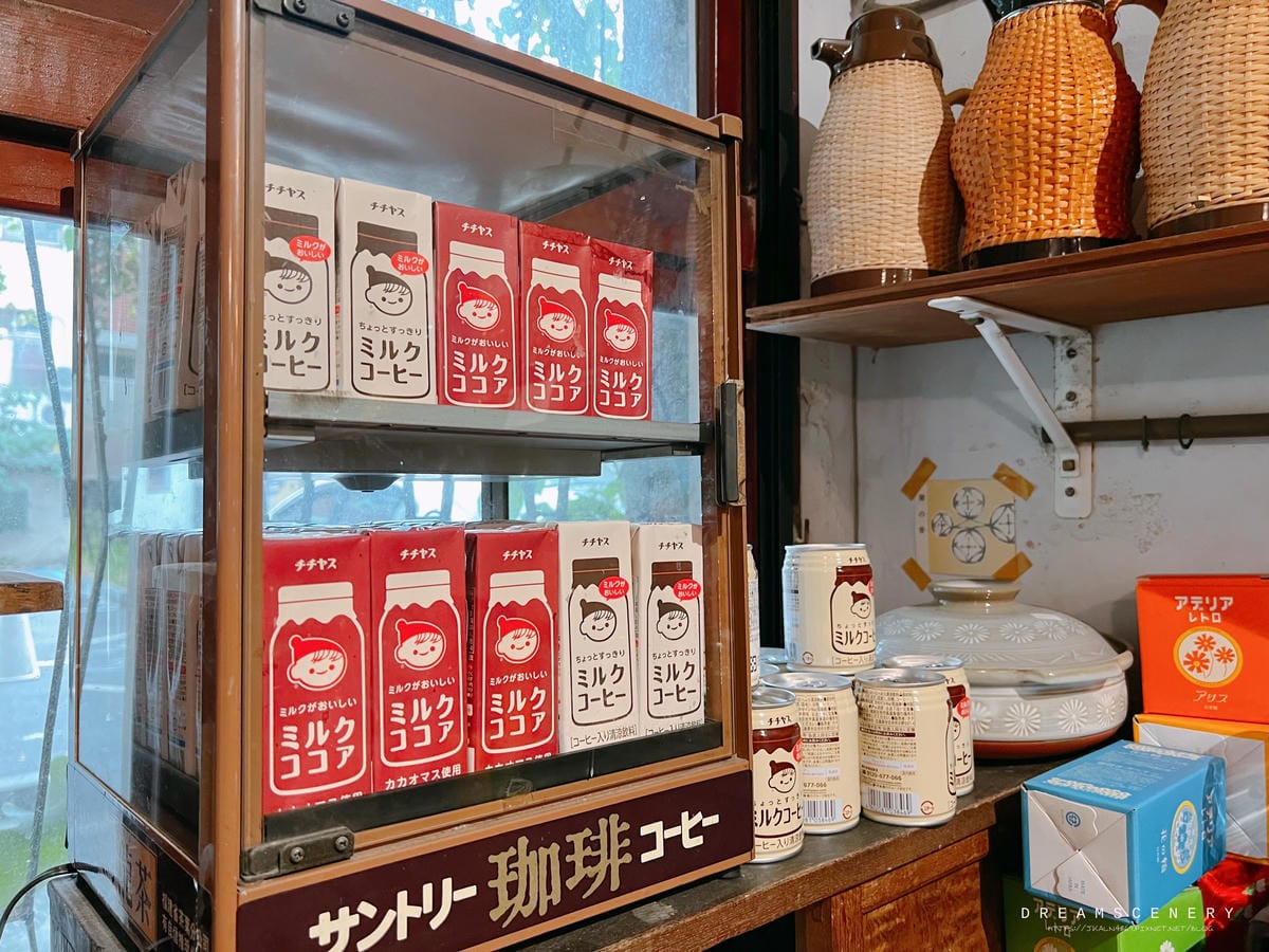 餐桌上的鹿早 餐桌上的鹿早