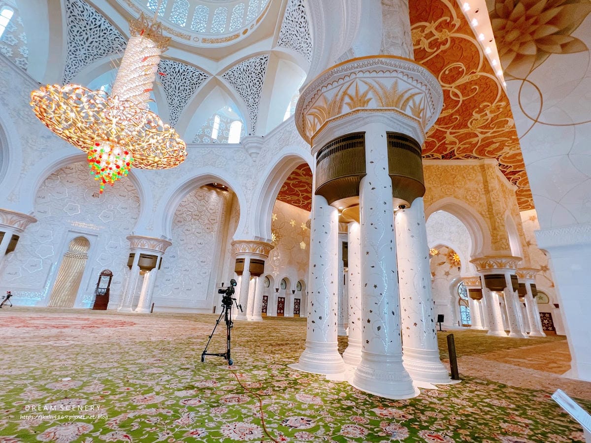 【杜拜-Abu Dhabi】世界上最大的清真寺之一│謝赫扎耶 【杜拜-Abu Dhabi】世界上最大的清真寺之一│謝赫扎耶