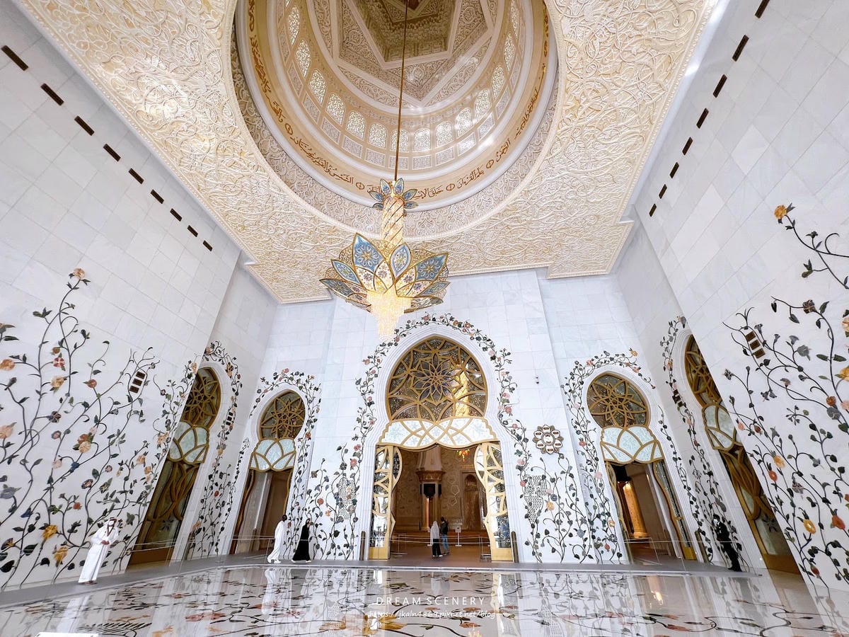 【杜拜-Abu Dhabi】世界上最大的清真寺之一│謝赫扎耶 【杜拜-Abu Dhabi】世界上最大的清真寺之一│謝赫扎耶