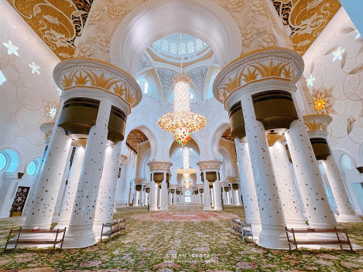 【杜拜-Abu Dhabi】世界上最大的清真寺之一│謝赫扎耶 【杜拜-Abu Dhabi】世界上最大的清真寺之一│謝赫扎耶
