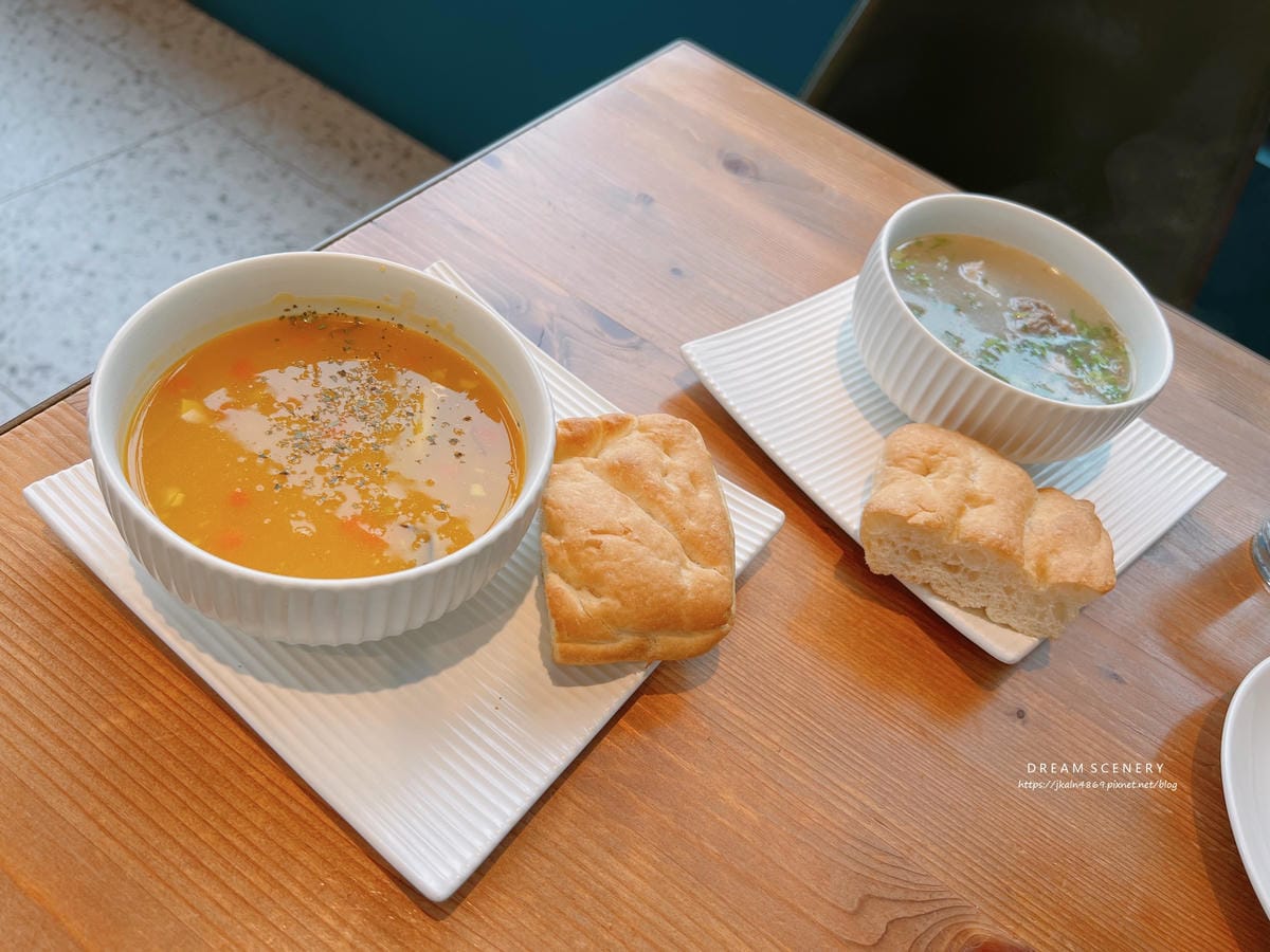 癮食聖堂 Poppy Church 癮食聖堂 Poppy Church