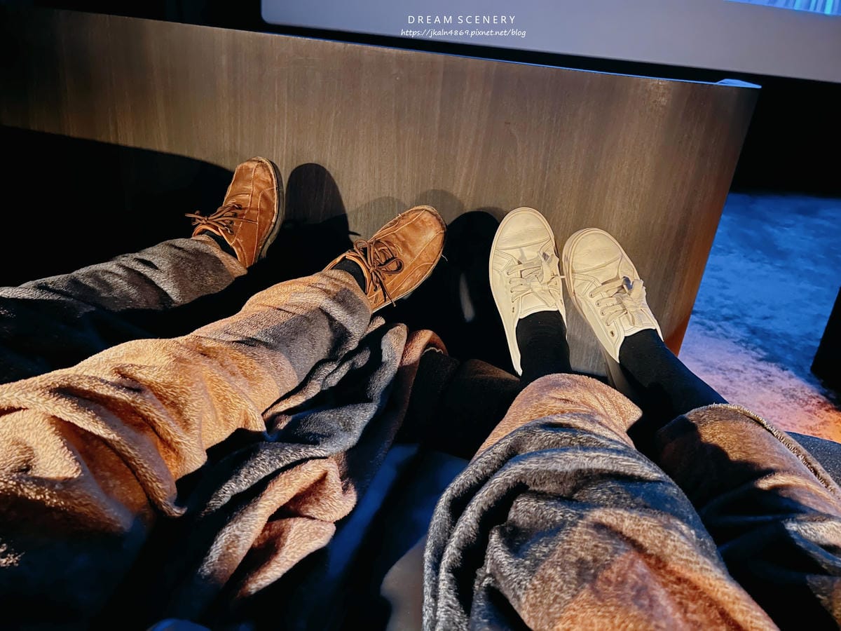 台北松仁威秀影城 MUVIE CINEMAS MUCROWN