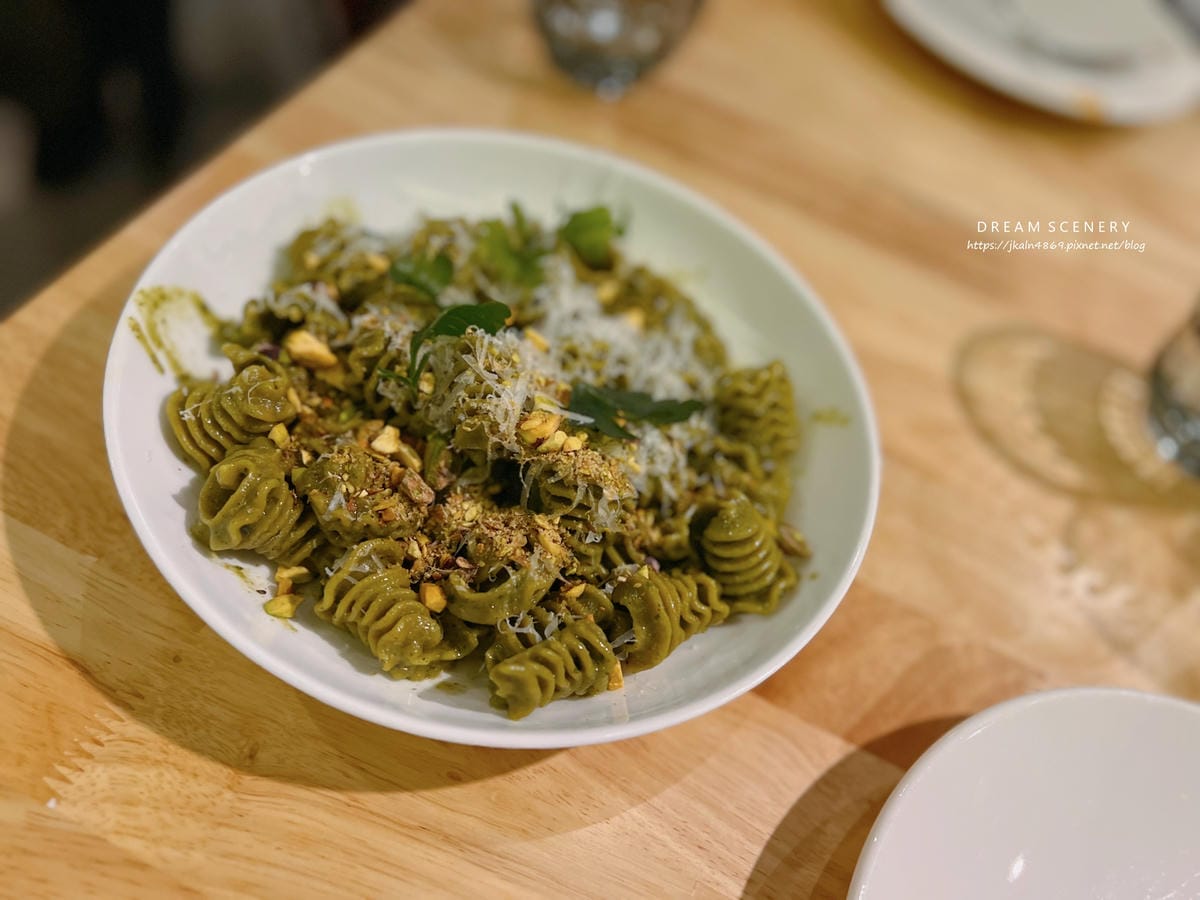 PASTA %26; CO PASTA %26; CO
